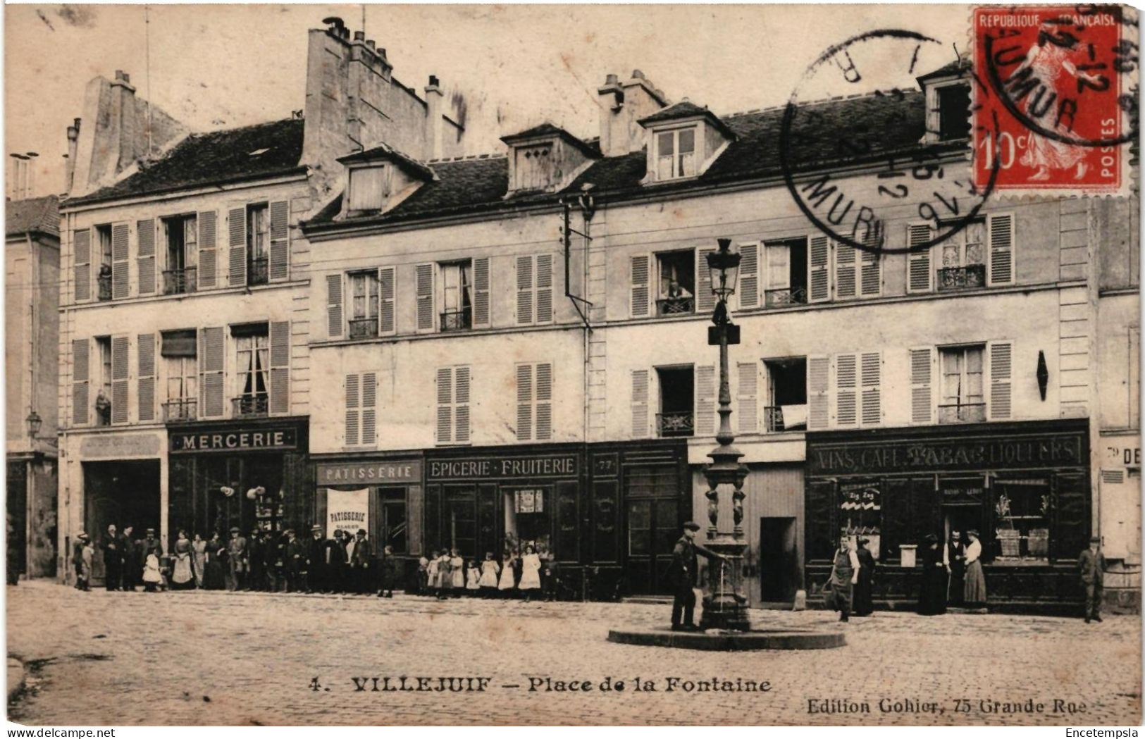 CPA  Carte Postale  France  Villejuif  Place de la Fontaine   VM108348
