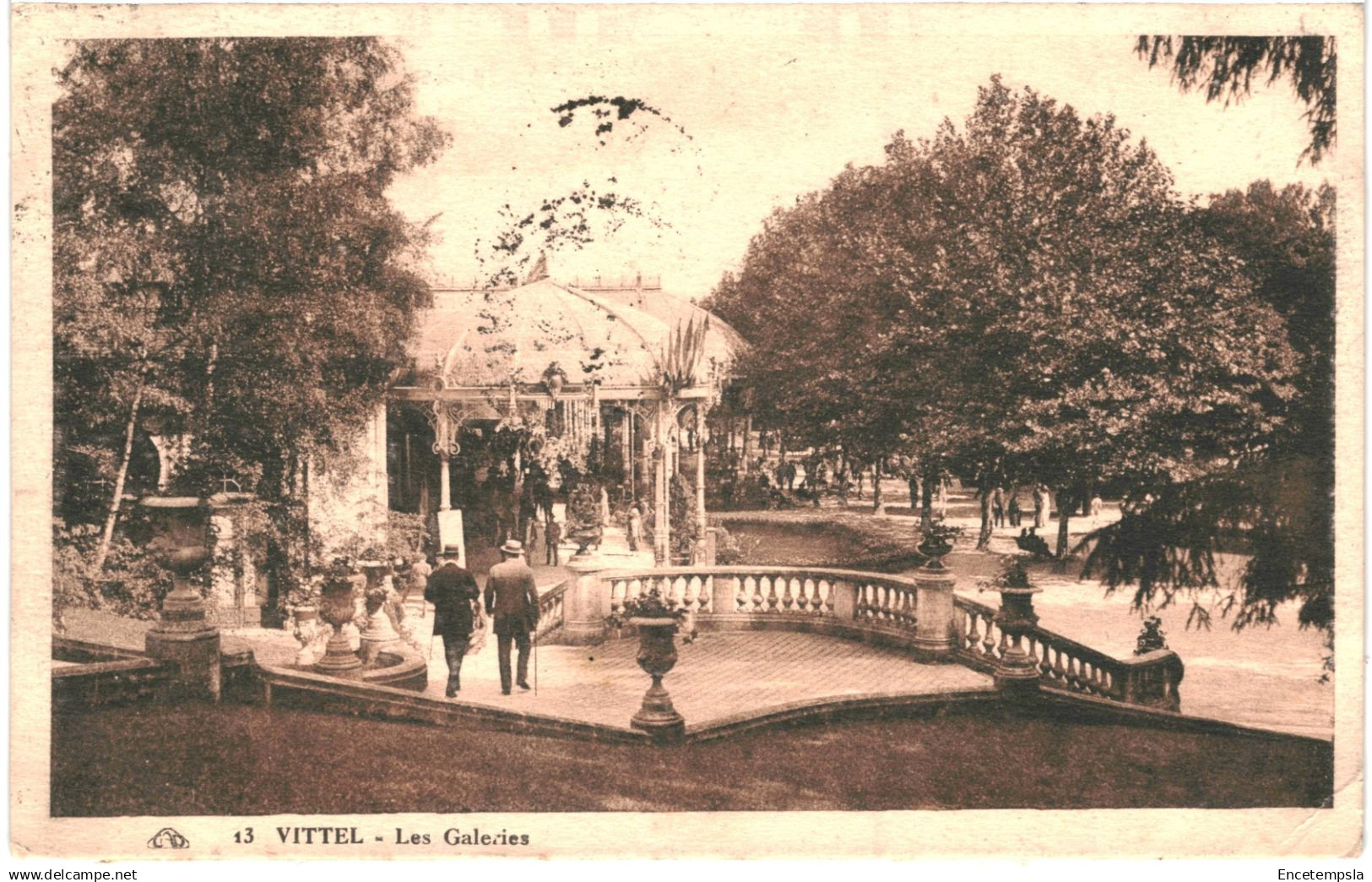 CPA Carte postale France Vittel Les galeries  VM84316