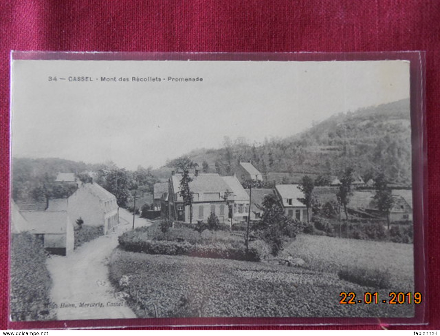 CPA - Cassel - Monts des Récollets - Promenade