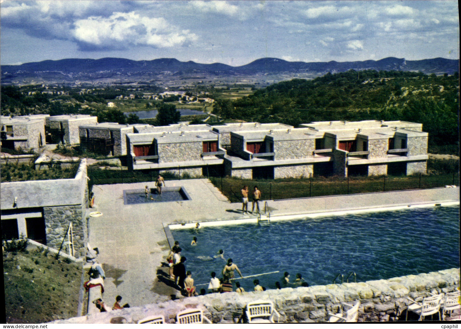 CPA Casteljau Les Vans Vue de la piscine et des gites