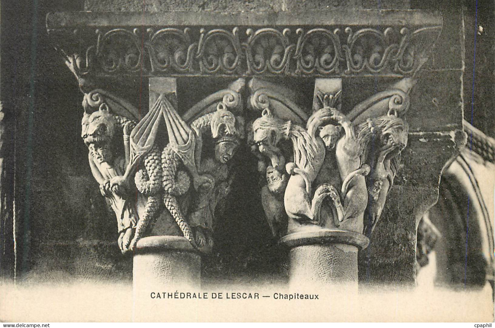 CPA Cathedrale de Lescar Chapiteaux