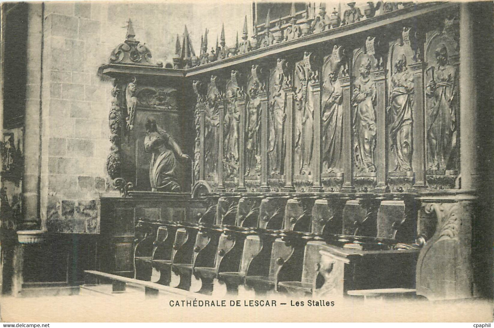 CPA Cathedrale de Lescar Les Stalles