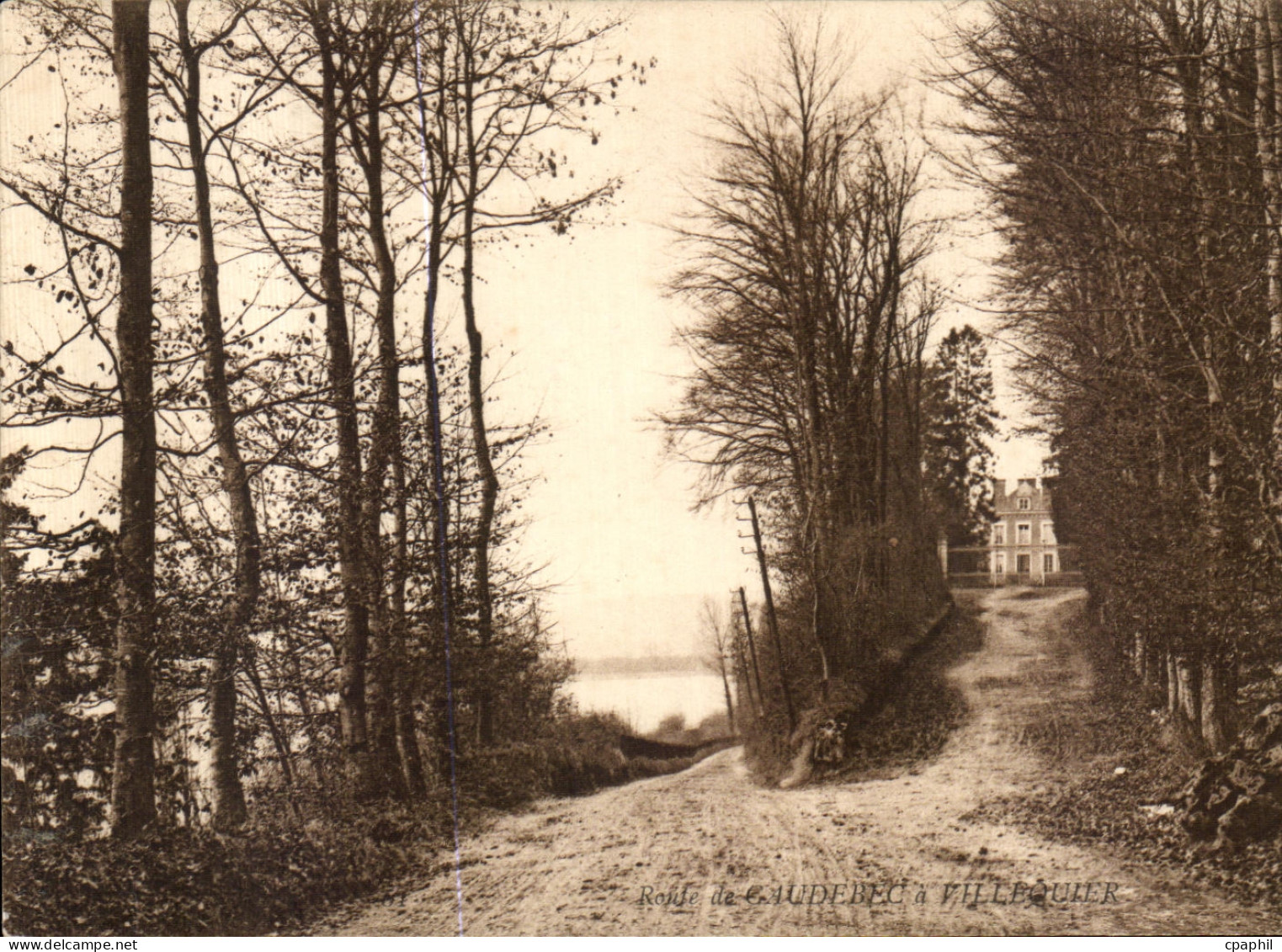 CPA Caudebec En Caux Route de Caudebec a Villequier Chateau