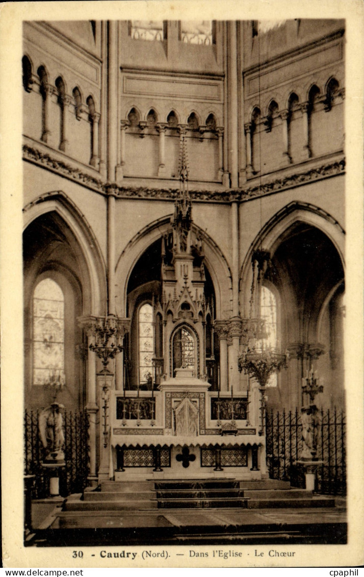 CPA Caudry Dans L'Eglise Le Choeur