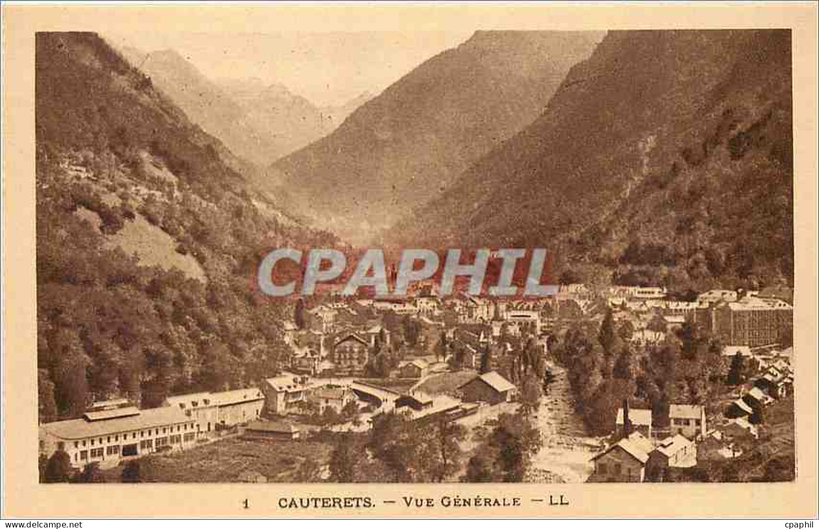 CPA Cauterets Vue Generale