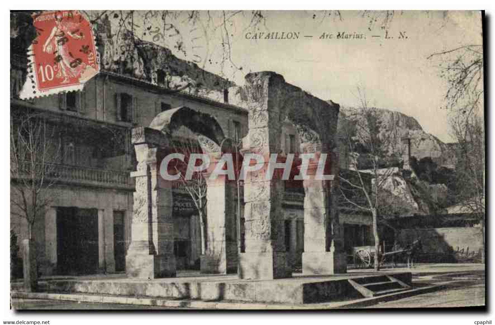 CPA Cavaillon Arc Marius