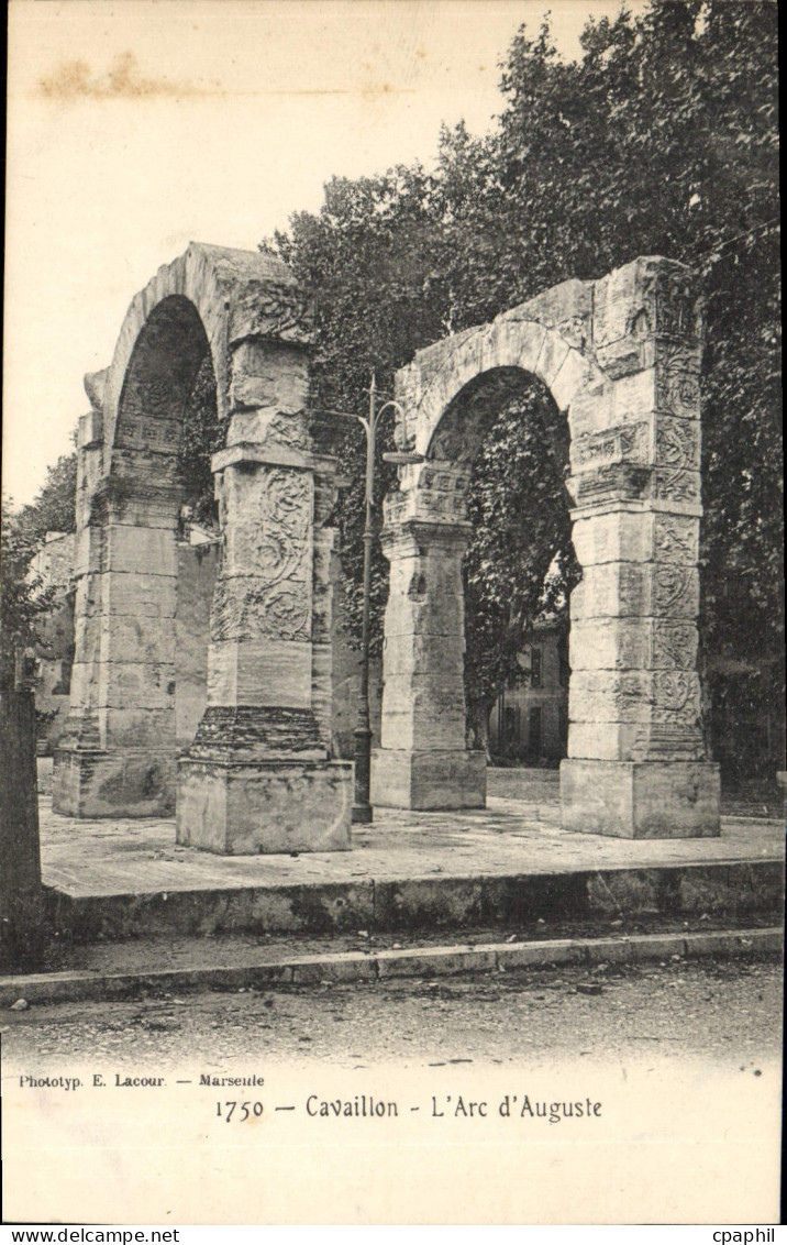 CPA Cavaillon L'Arc d'Auguste