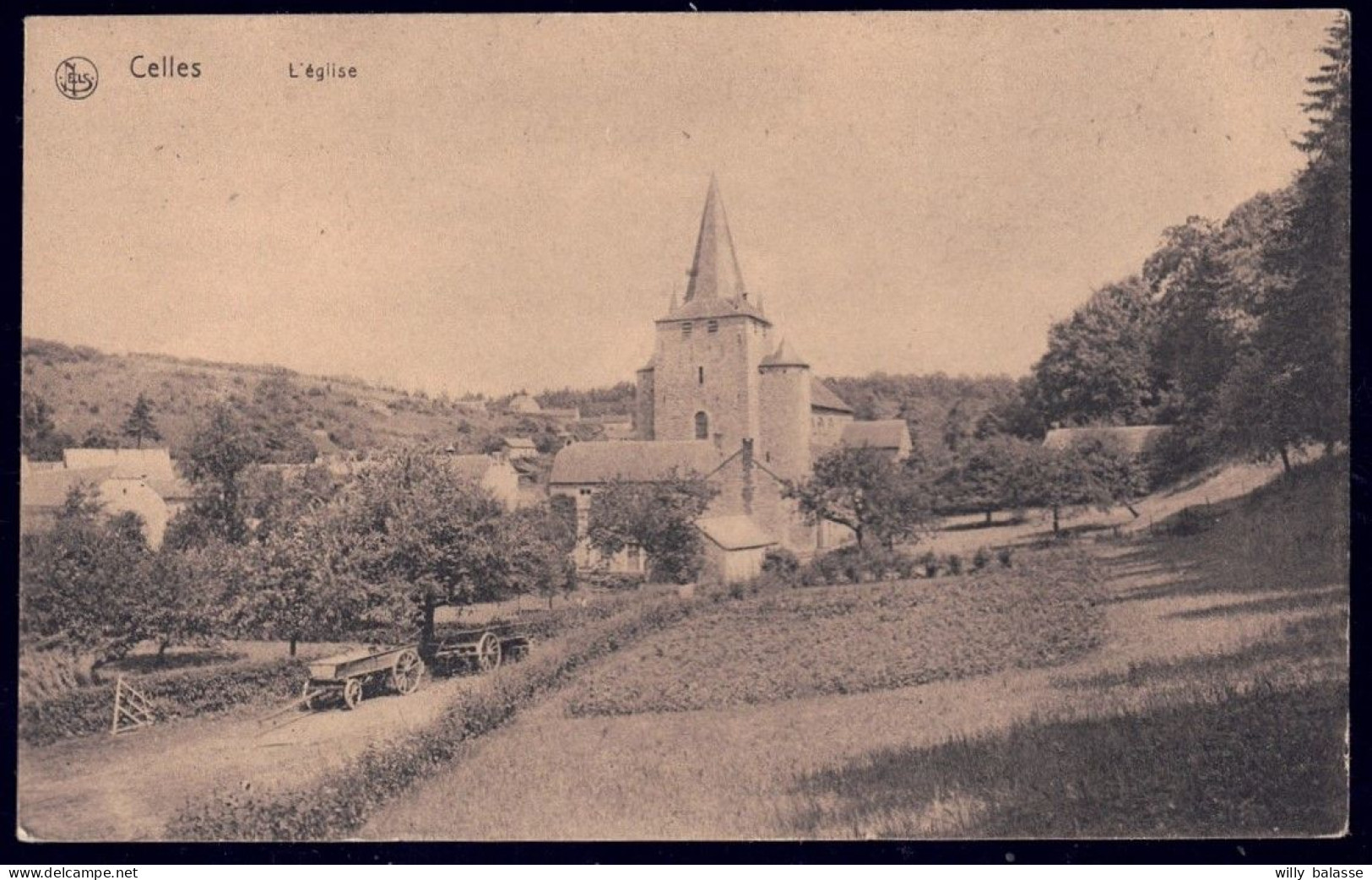 +++ CPA - CELLES - Eglise  //