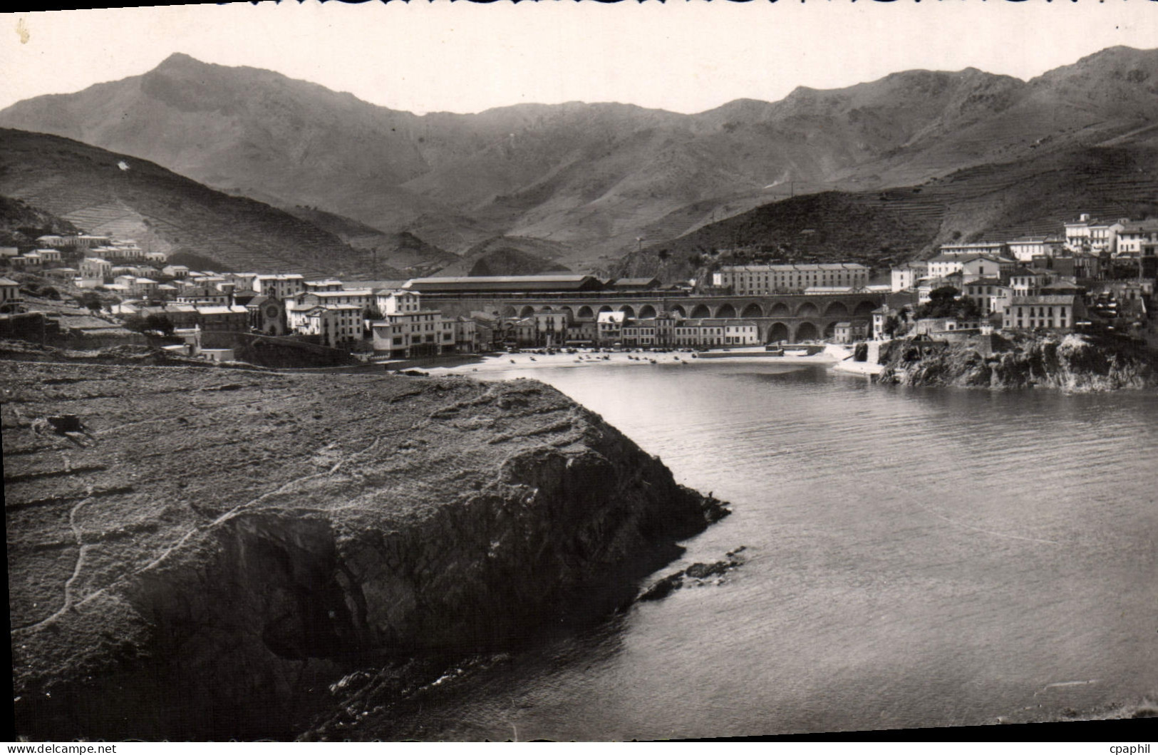 CPA Cerbere Vue Generale Prise De La Cote d'Espagne