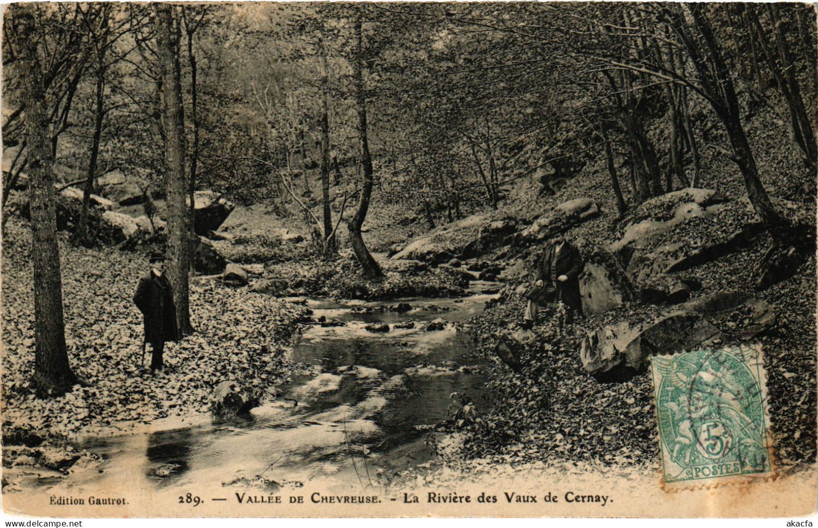 CPA CERNAY-la-VILLE La Riviere des Vaux-de-Cernay (1385902)