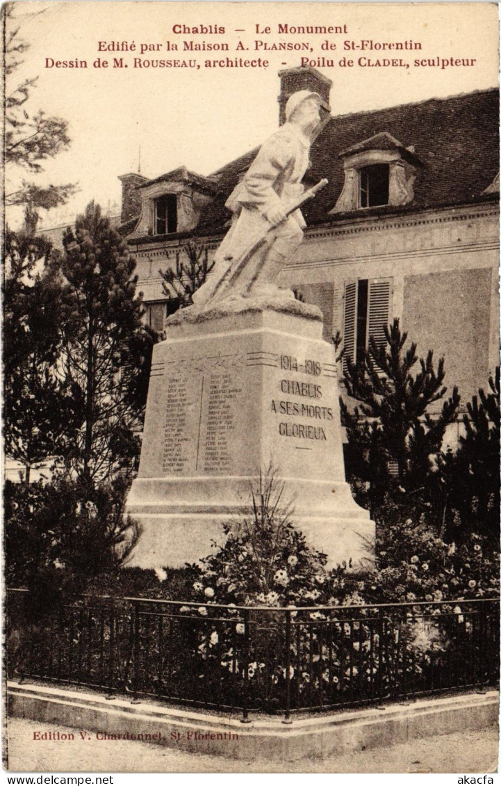 CPA Chablis Le Monument FRANCE (1451691)