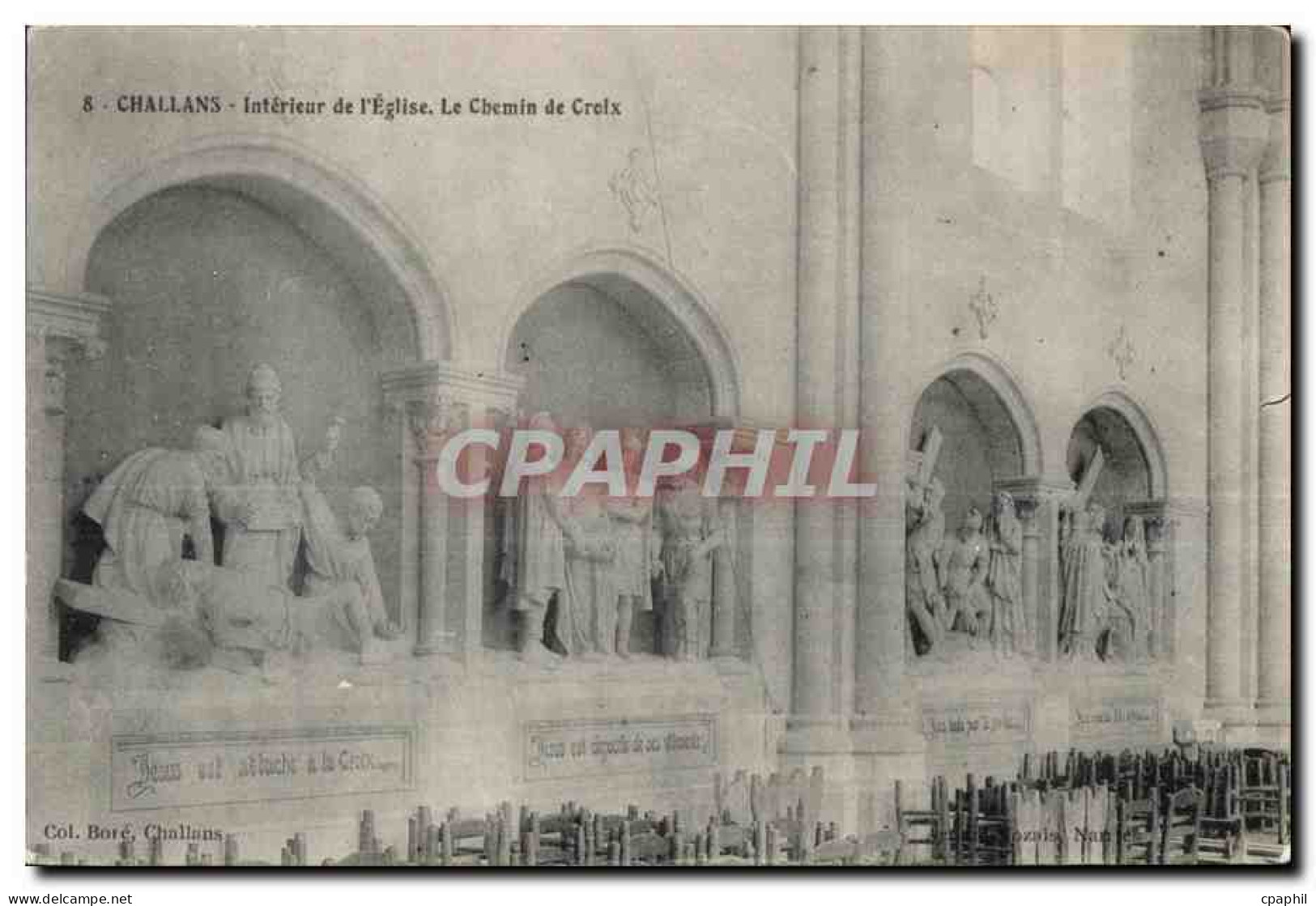 CPA Challans interieur de I eglise le chemin de creix