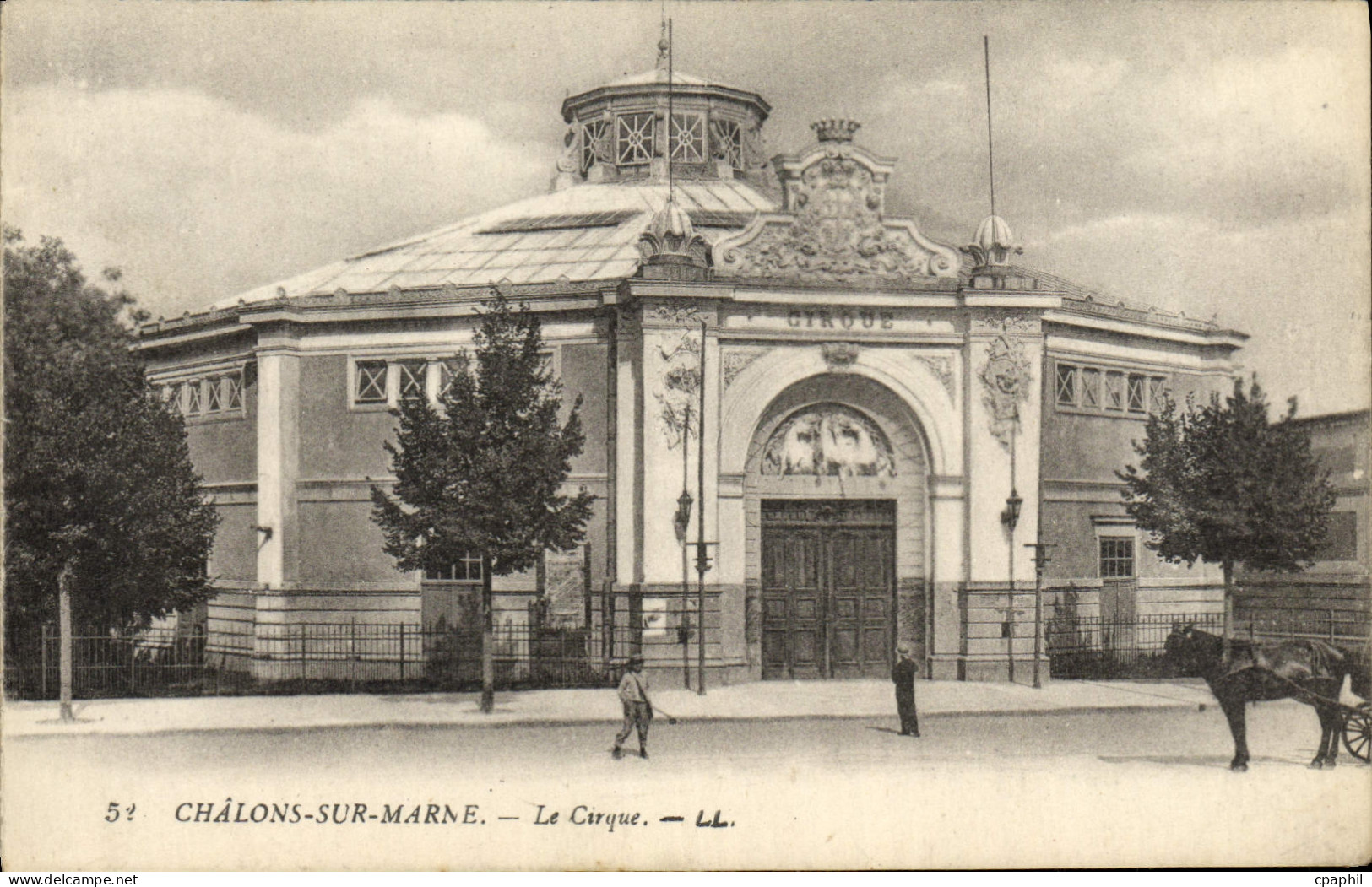 CPA Chalons Sur Marne Le Cirque