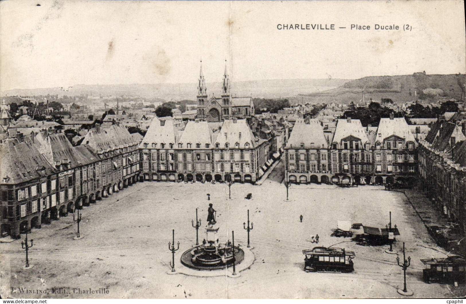 CPA Charleville Place Ducale