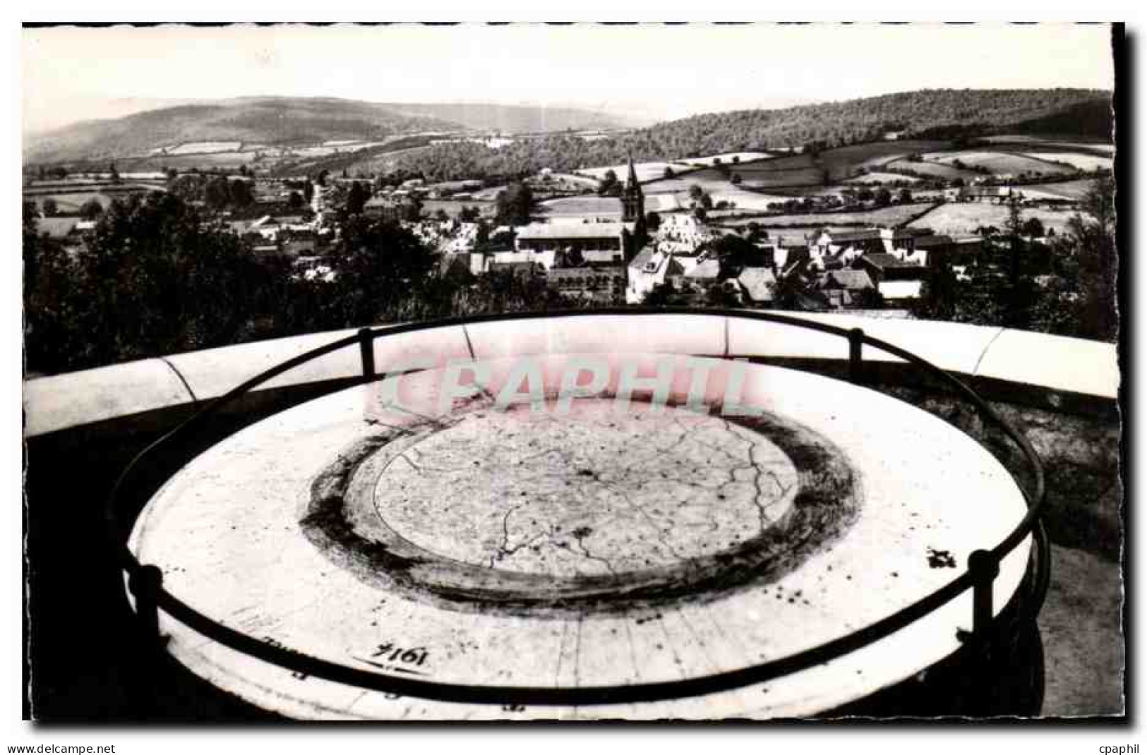 CPA Chateau Chinon Vue Generale