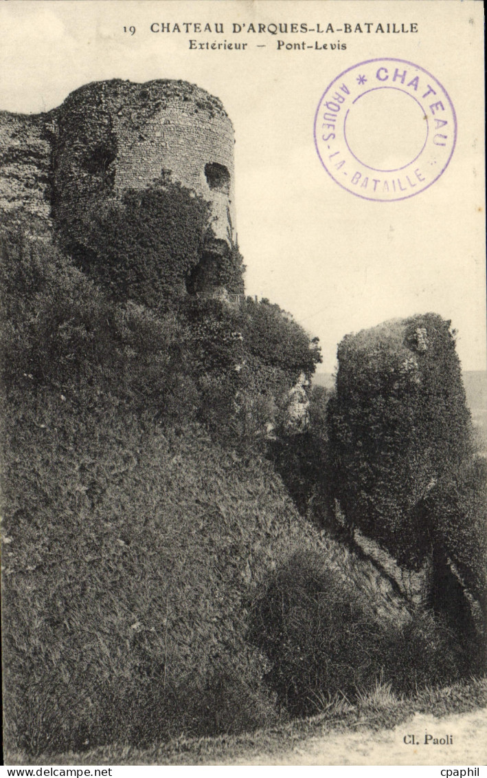 CPA Chateau D'Arques La Bataille Exterieur Pont levis