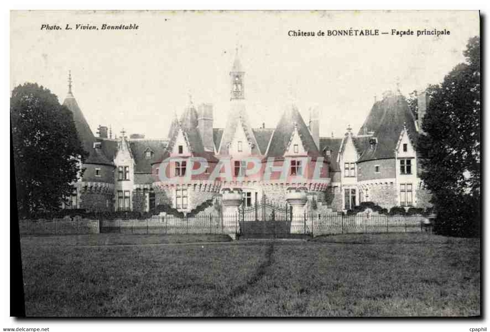 CPA Chateau de Bonnetable Facade principale