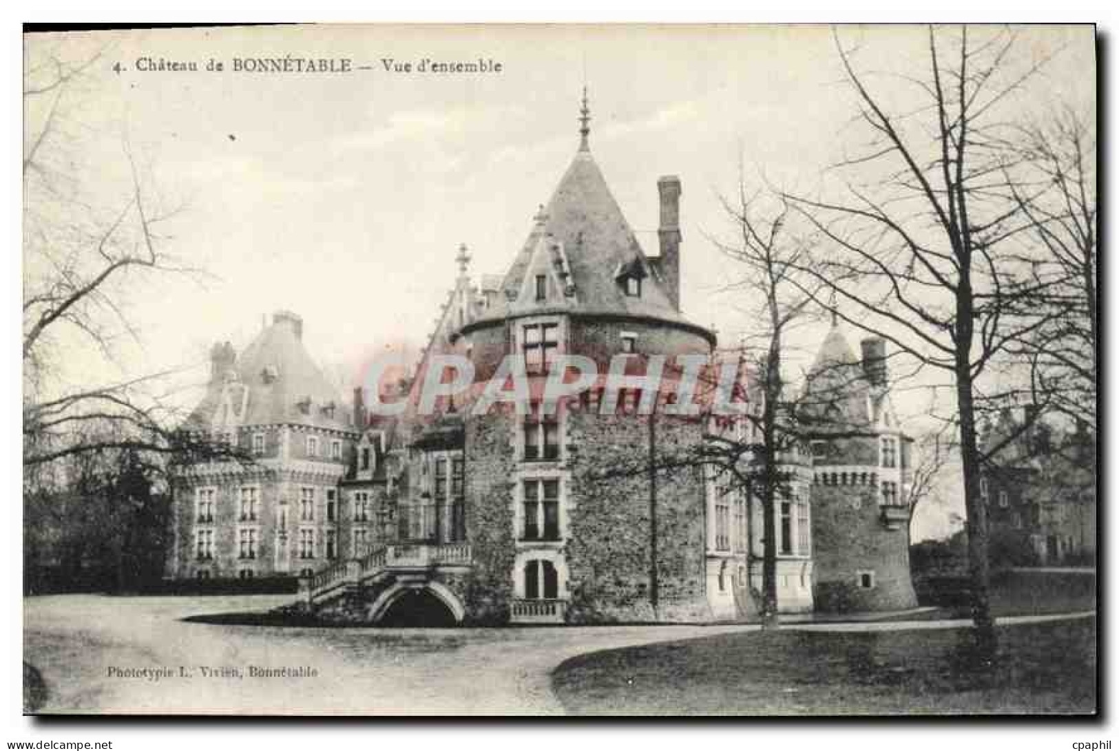 CPA Chateau de Bonnetable Vue d'ensemble