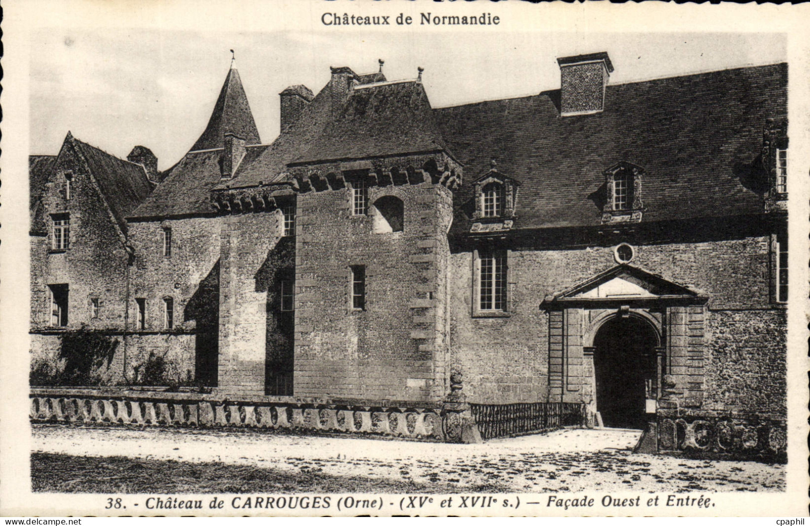 CPA Chateau De Carrouges Face Ouest Entree