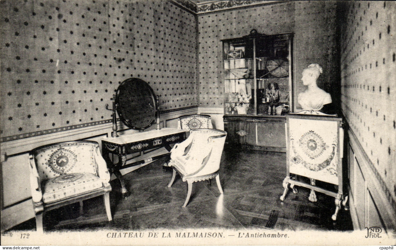 CPA Chateau de la Malmaison L'Antichambre