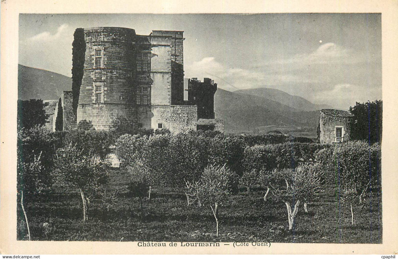 CPA Chateau de lourmarin (cote ouest)