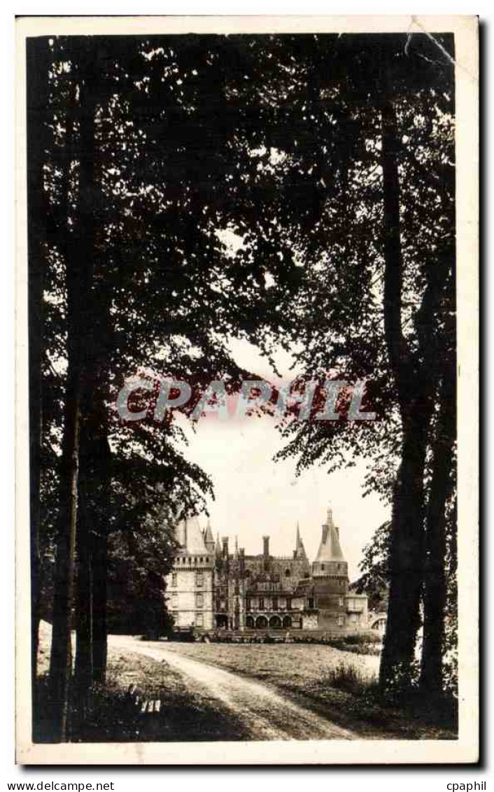 CPA Chateau de Maintenon Vue prise de l'Allee Racine