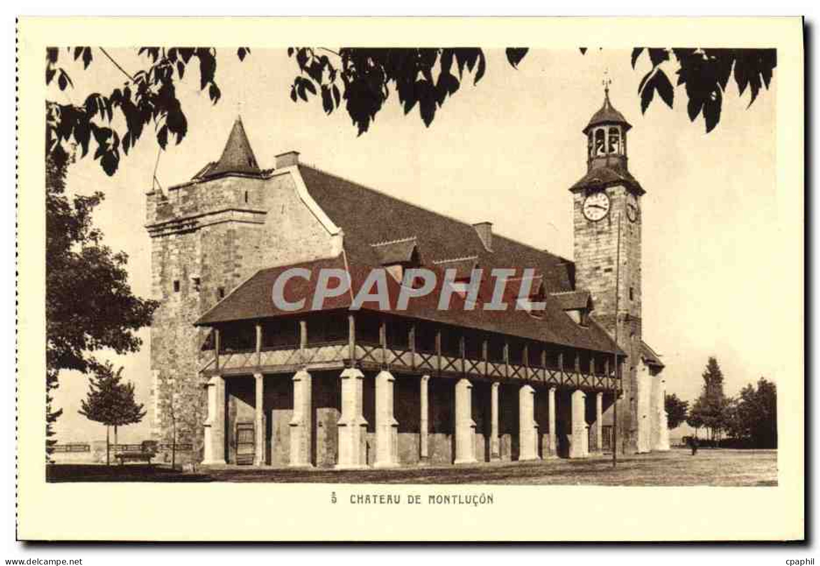 CPA Chateau De Montlucon