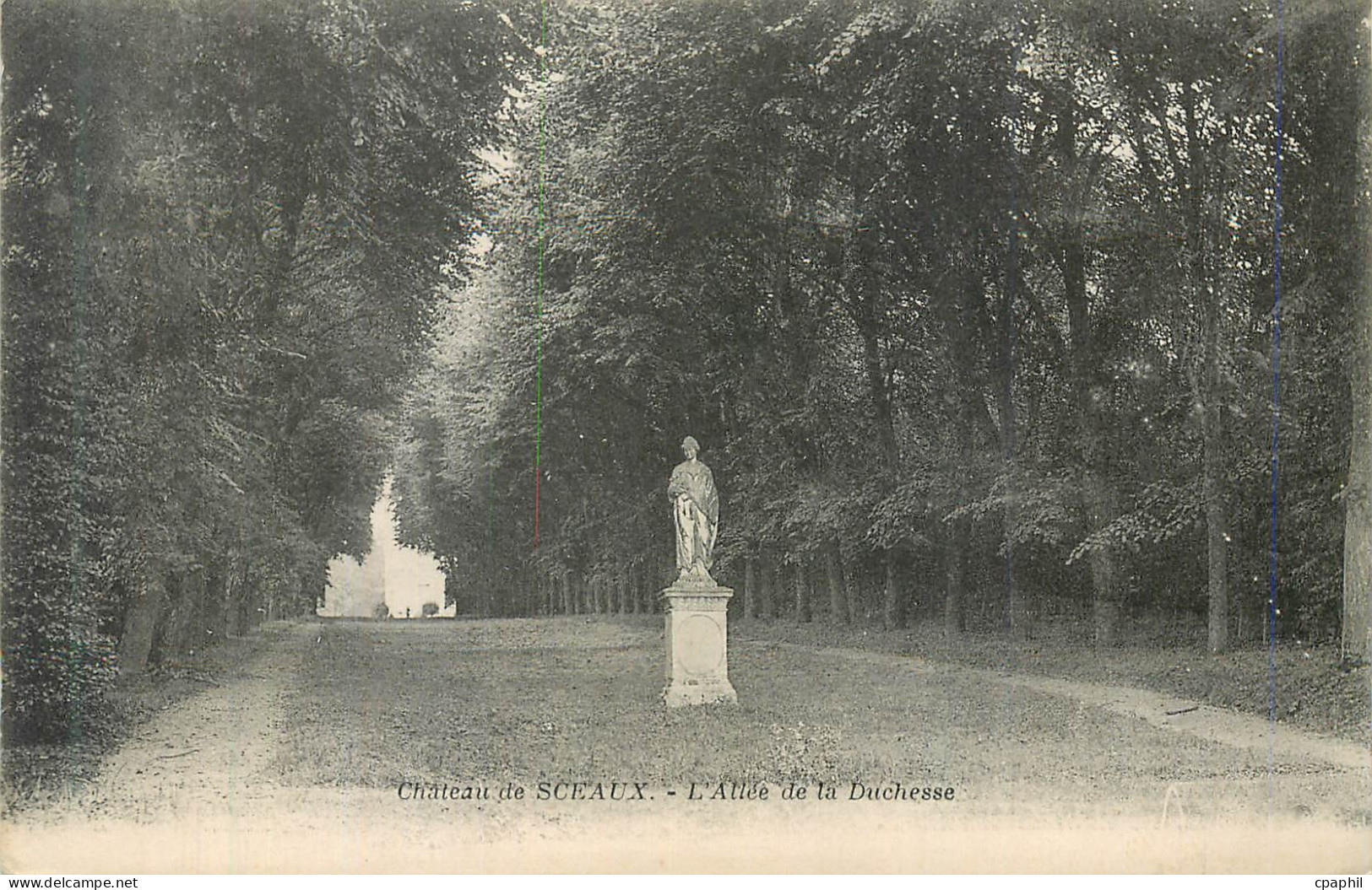 CPA Chateau de Sceaux L'Allee de la Duchesse