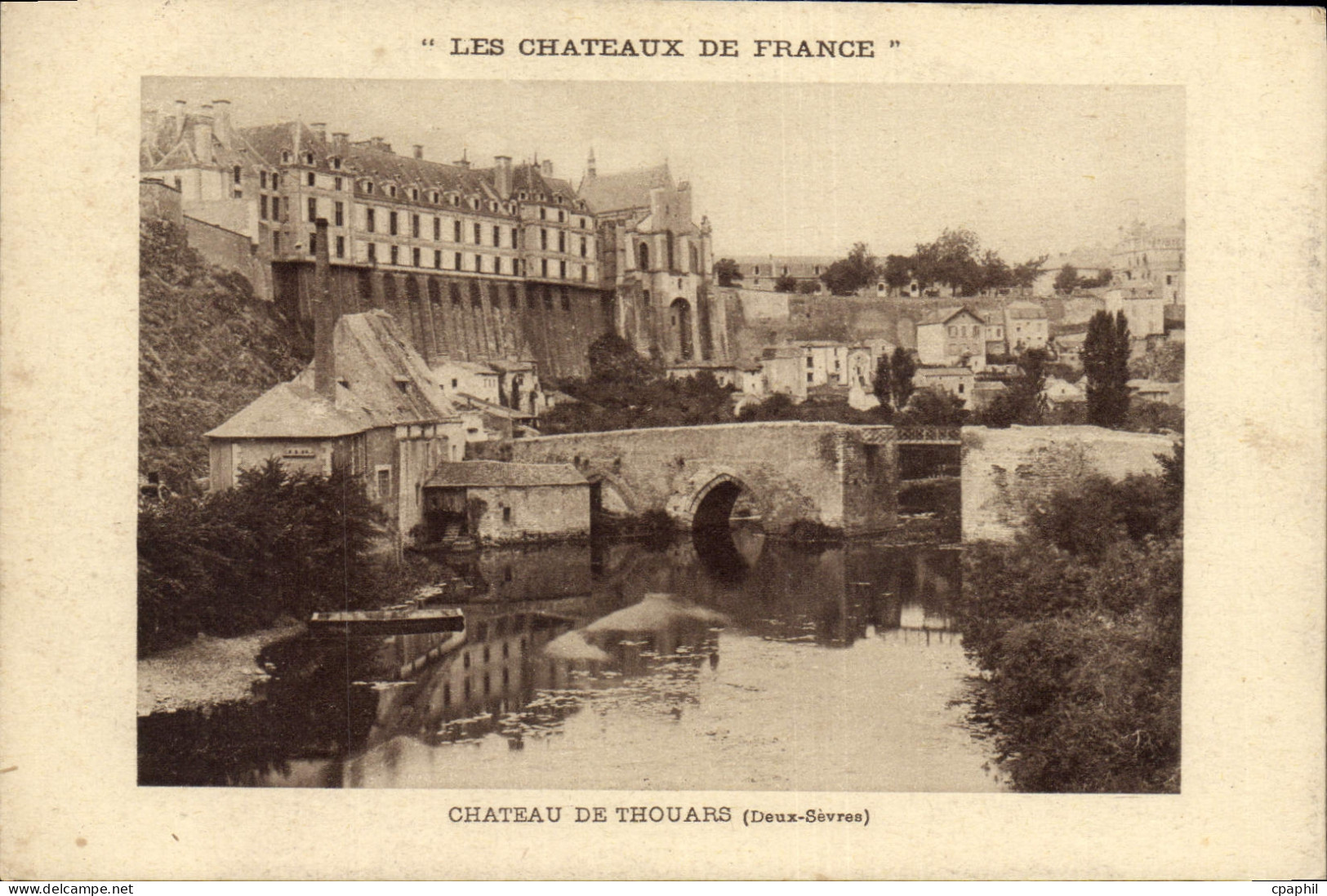 CPA Chateau De Thouars