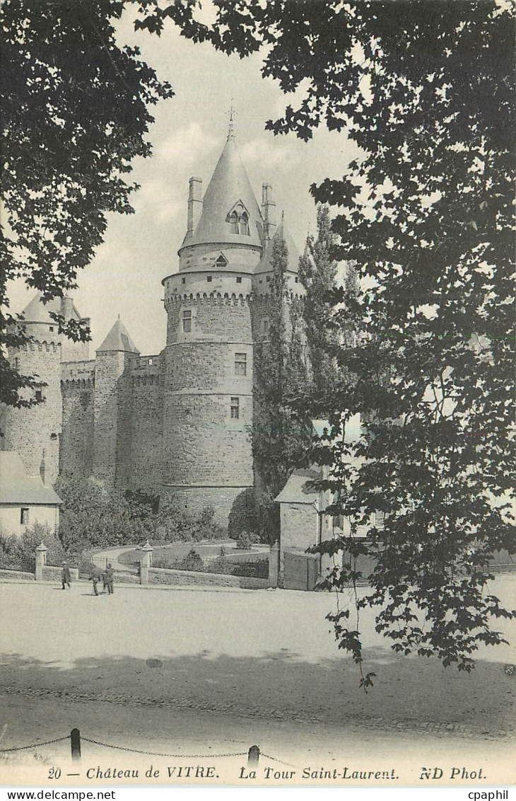 CPA Chateau de Vitre La Tour Saint Laurent