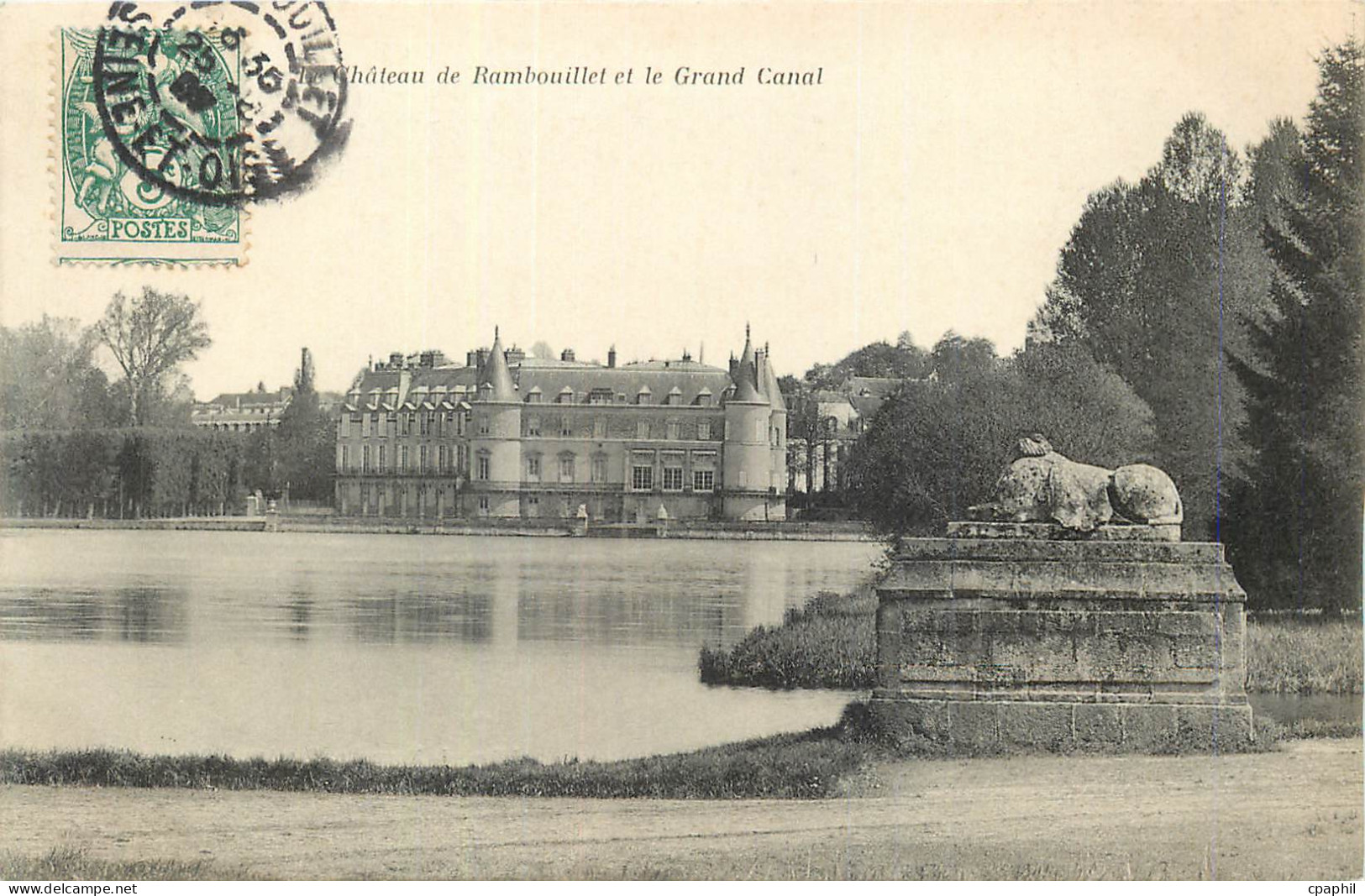 CPA Chateau des Rambouillet et le Grand Canal