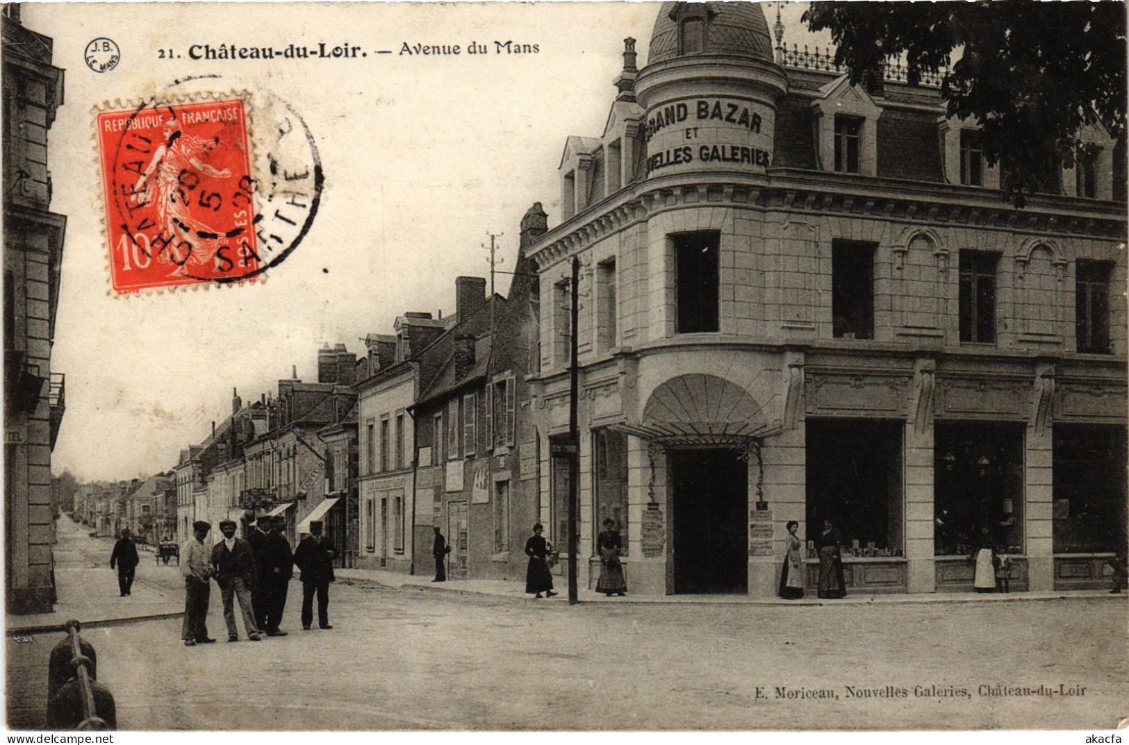 CPA Chateau du Loir Avenue du Mans (1473919)