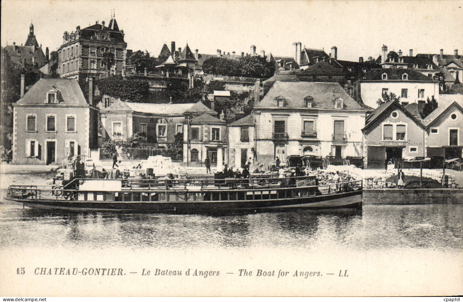 CPA Chateau Gontier Le Bateau D'Angers