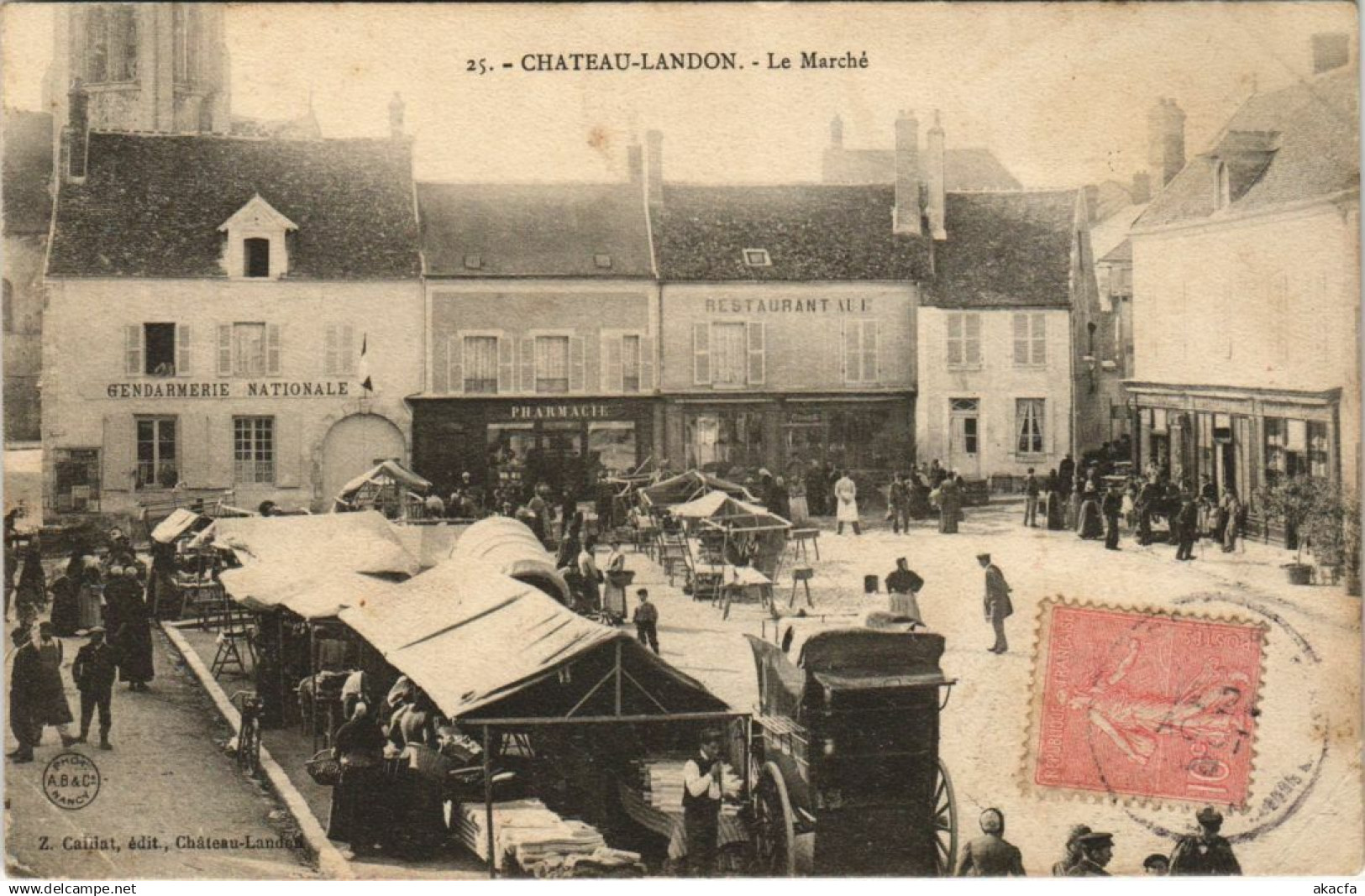 CPA CHATEAU-LANDON Le Marché (809875)
