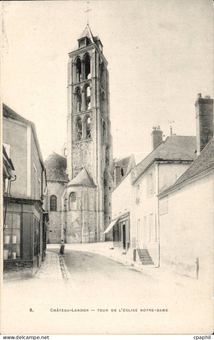 CPA Chateau Landon Tour de l eglise Notre Dame