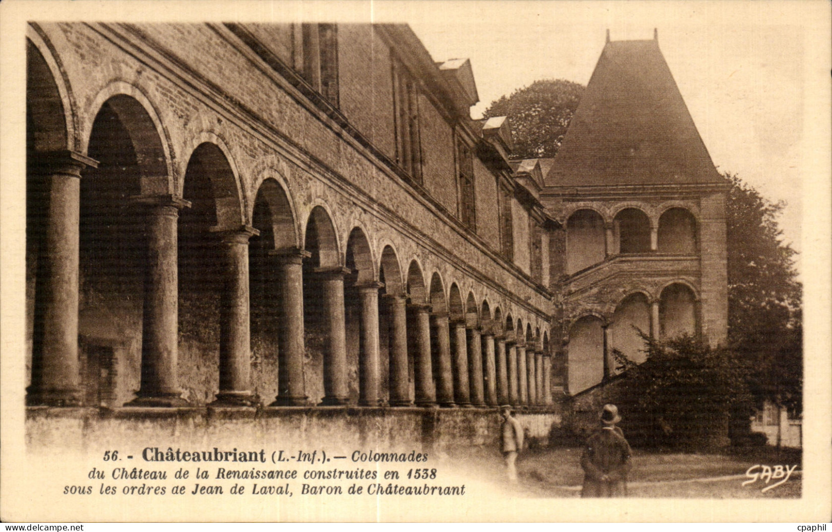 CPA Chateaubriant Colonnades du Chateau de la Renaissance