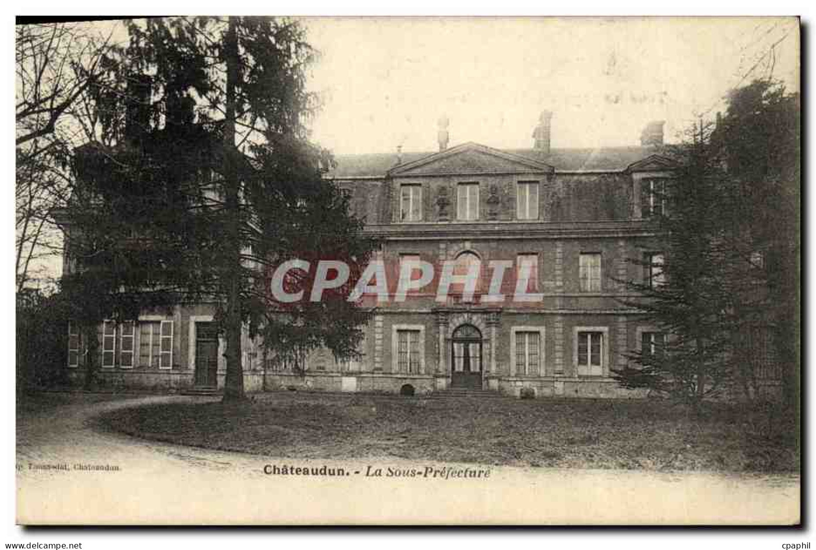 CPA Chateaudun La Sous prefecture