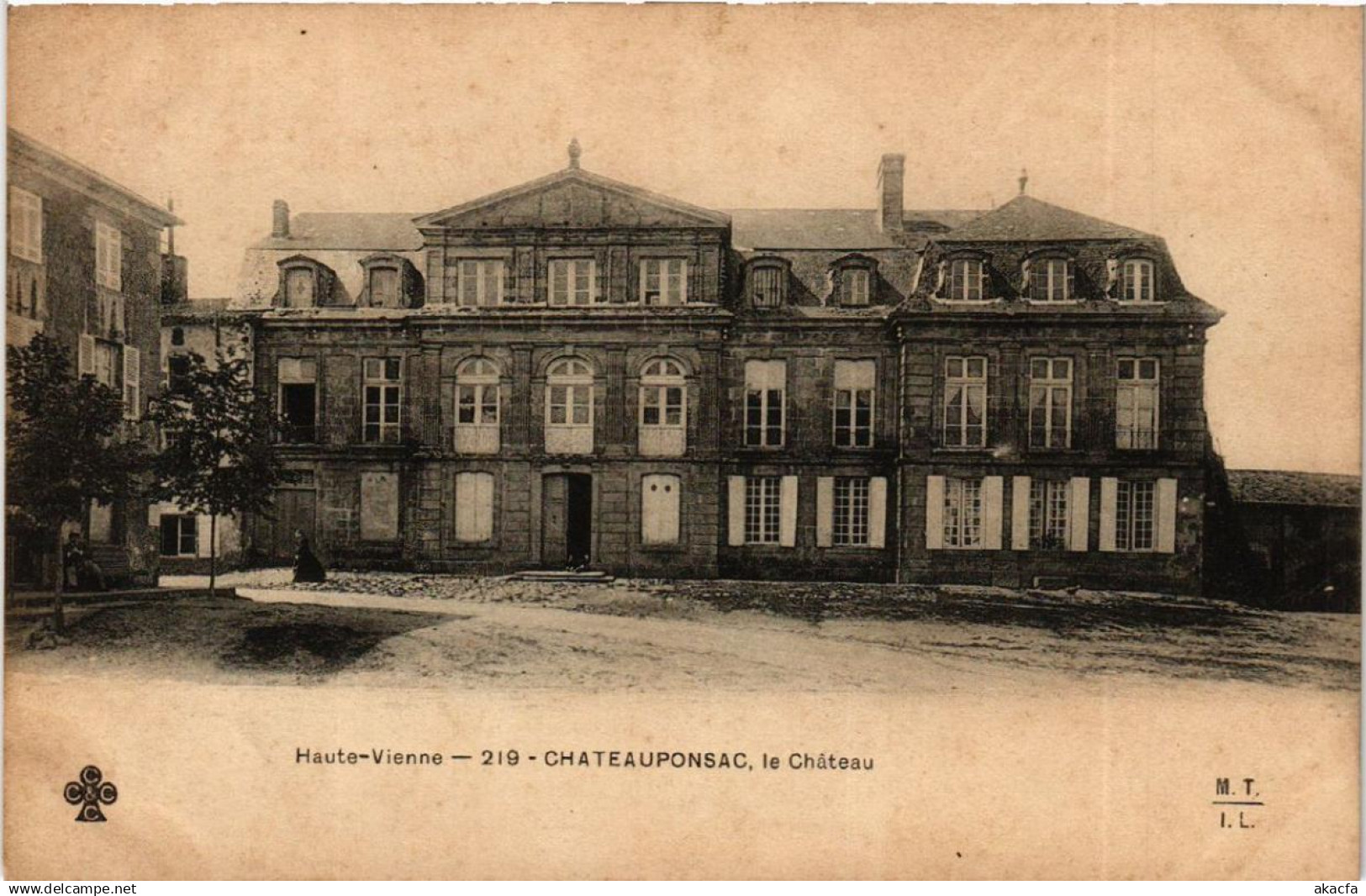 CPA CHATEAUPONSAC Le Chateau (611147)