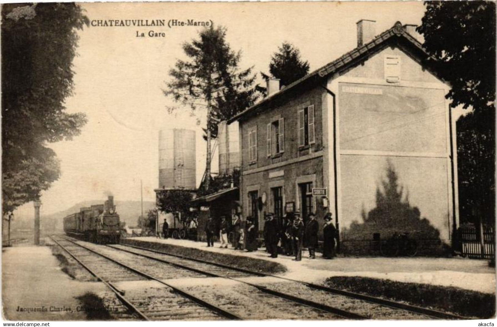 CPA chateauvillain - La Gare (211329)