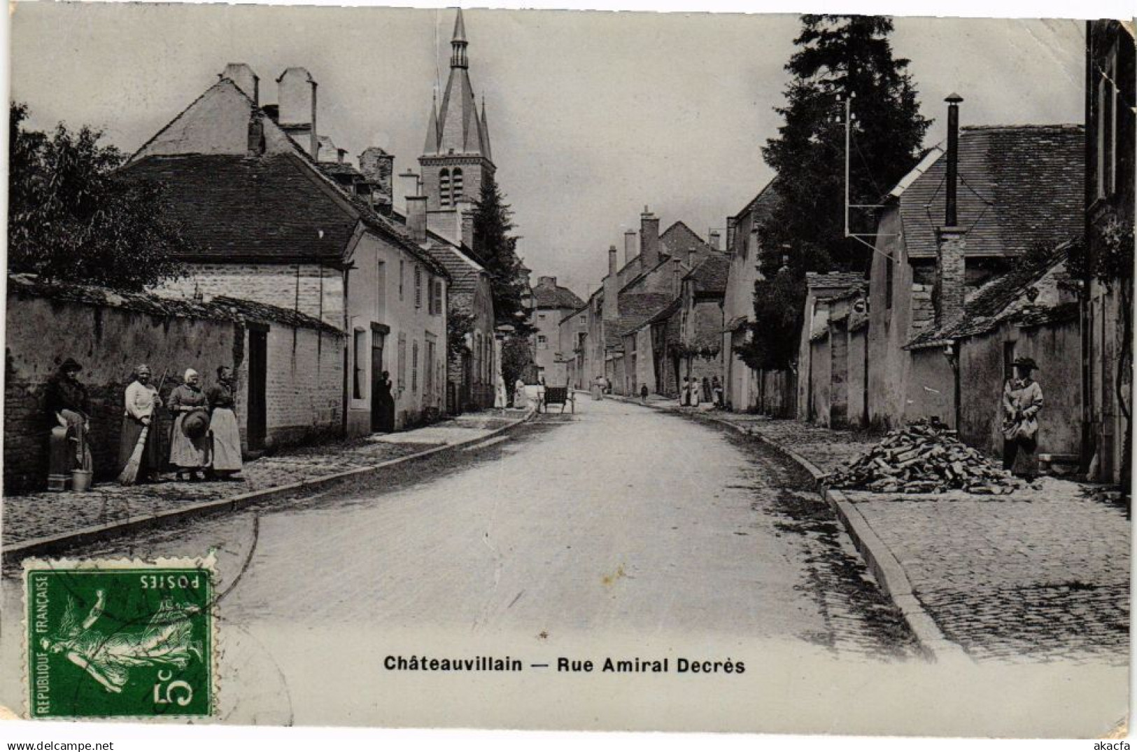 CPA Chateauvillain - Rue Amiral Decres (270429)