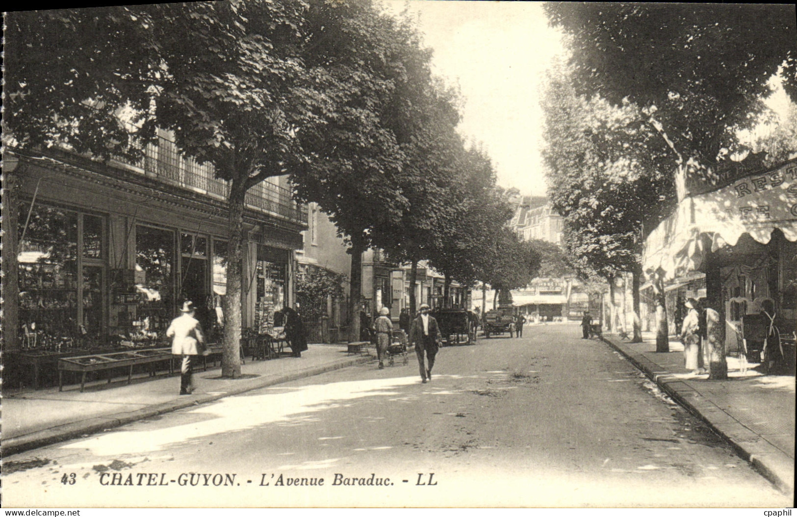 CPA Chatel Guyon L Avenue Baraduc