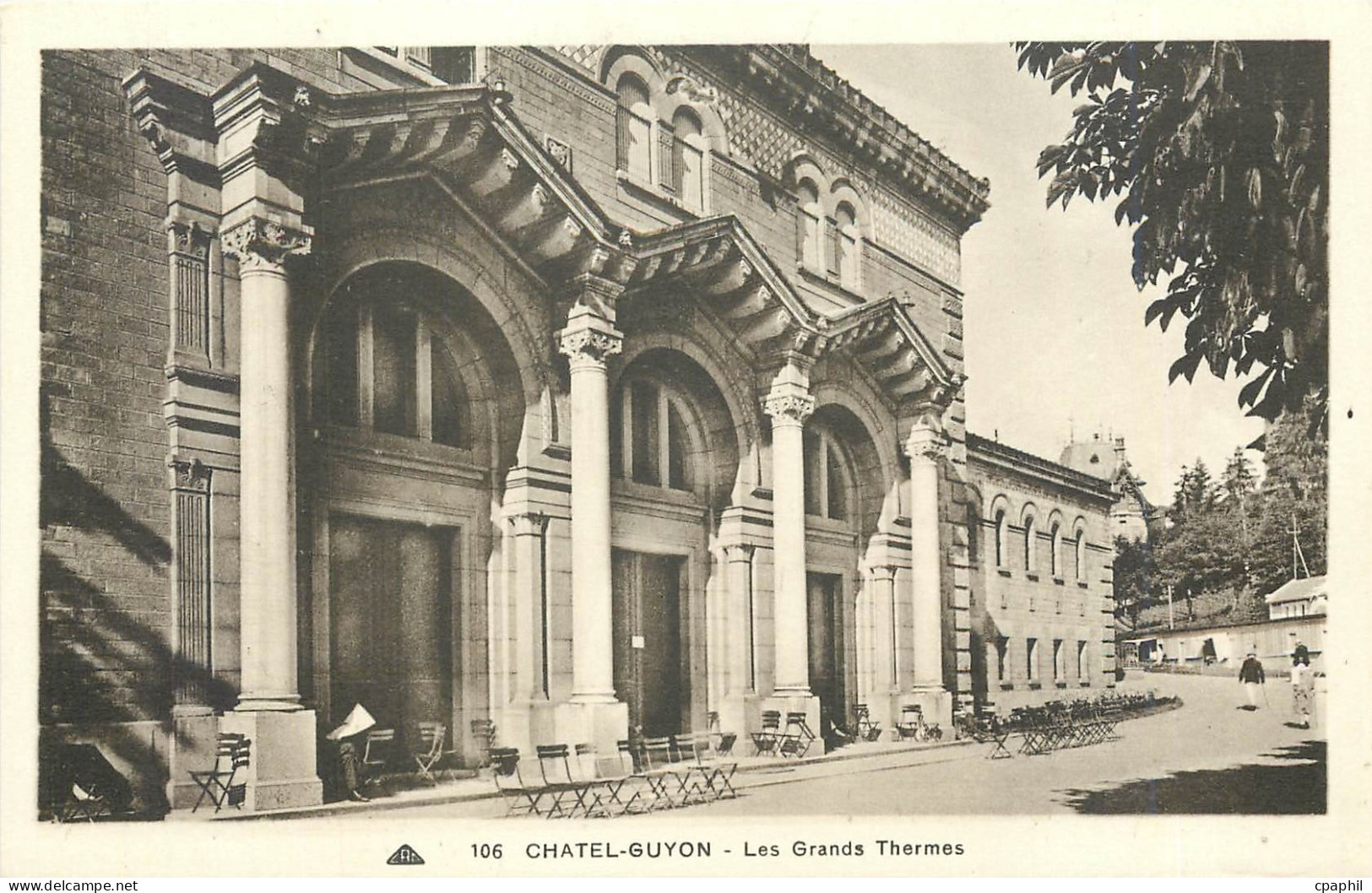 CPA Chatel Guyon Les grands Thermes
