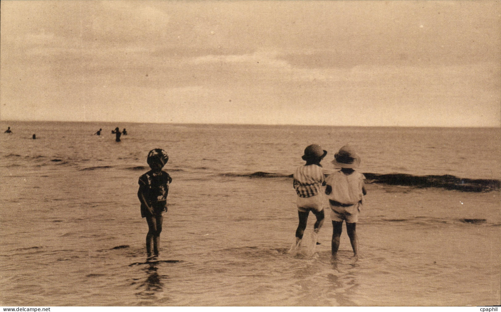 CPA Chatelaillon Plage Enfants