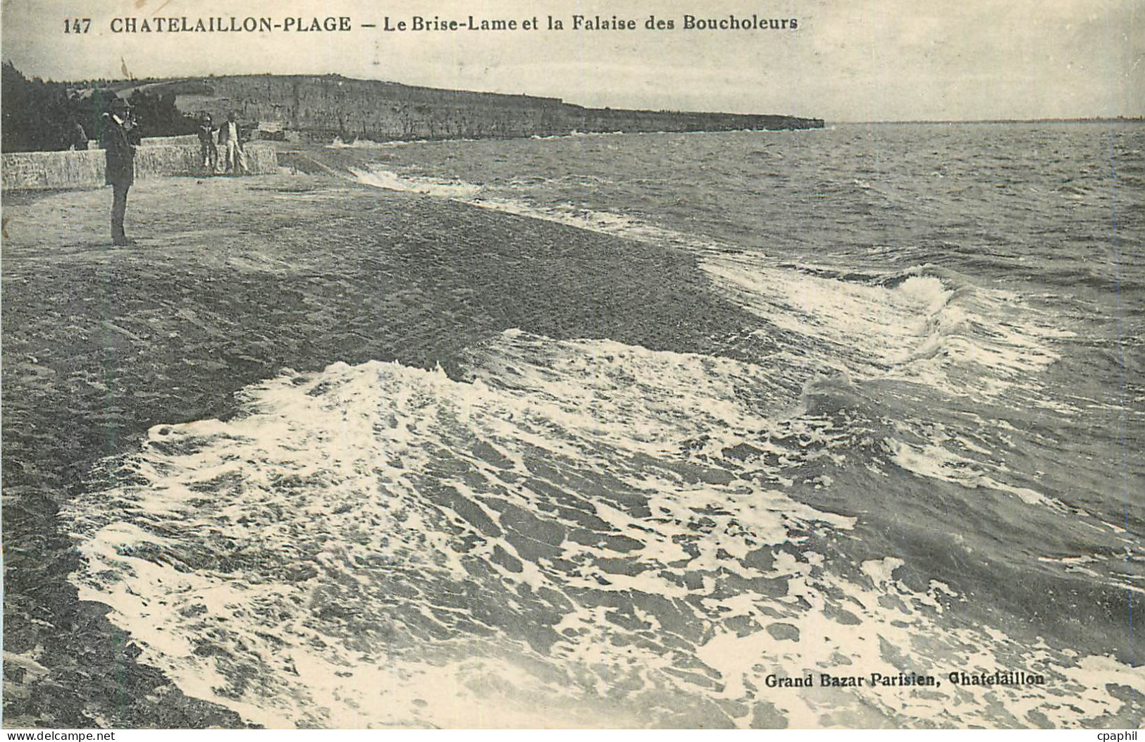 CPA Chatelaillon Plage Le Brise Lame et la Falaise des Boucholeurs