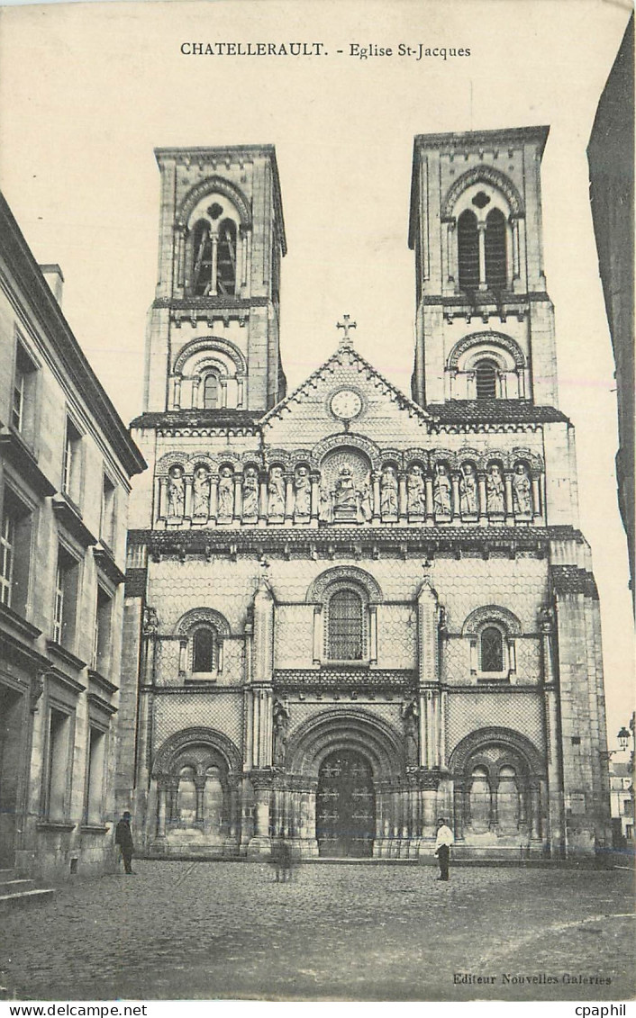 CPA Chatellerault Eglise St Jacques