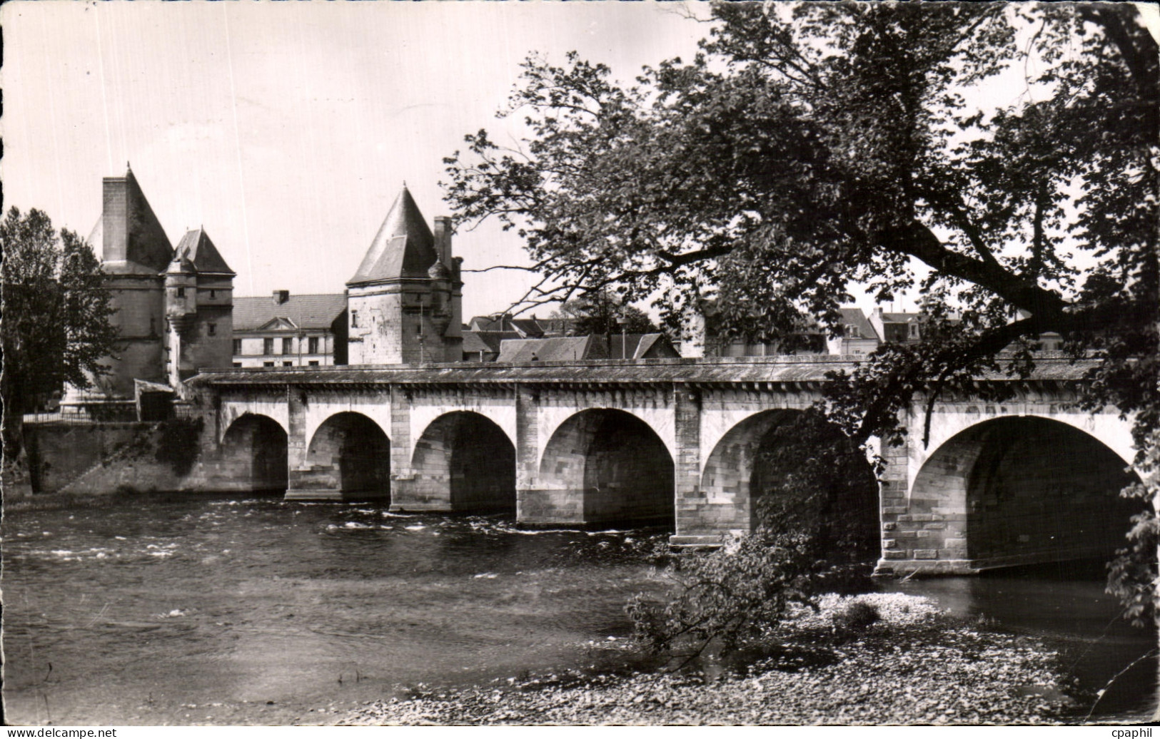 CPA Chatellerault Le Pont