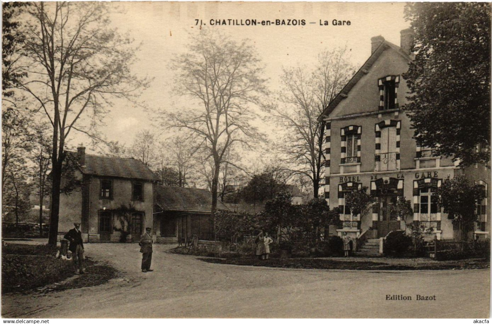CPA CHATILLON-en-BAZOIS - La Gare (518341)