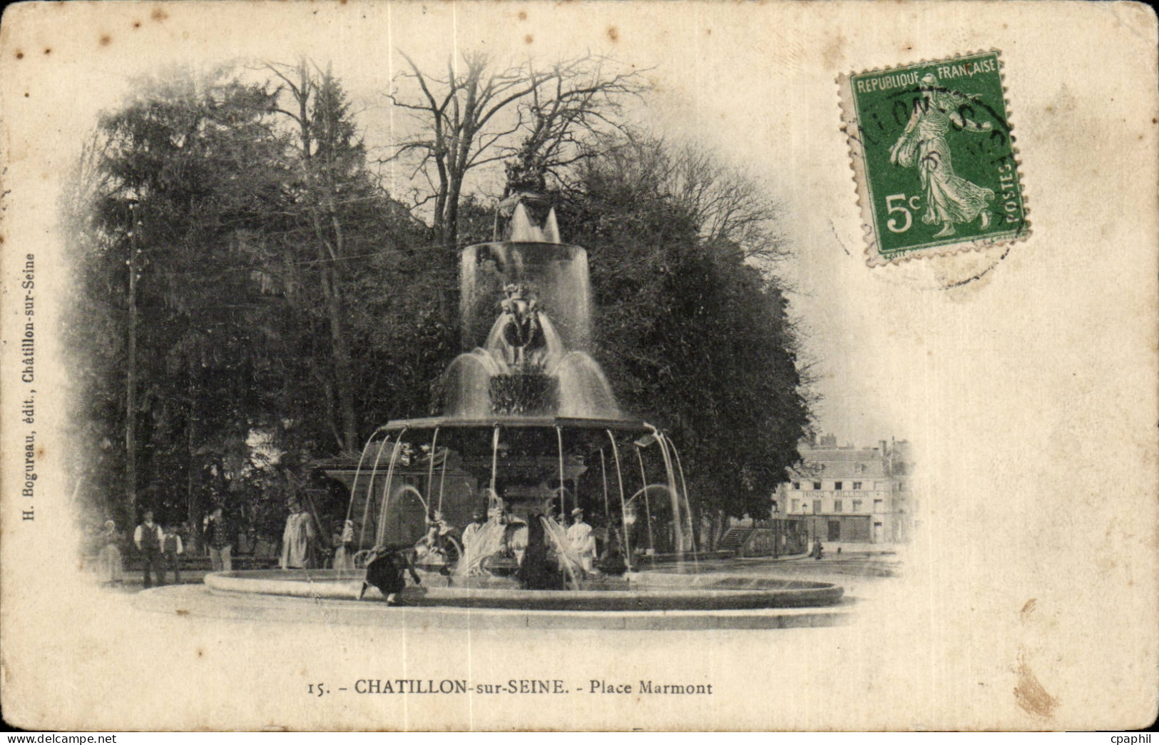 CPA Chatillon sur Seine Place Marmont