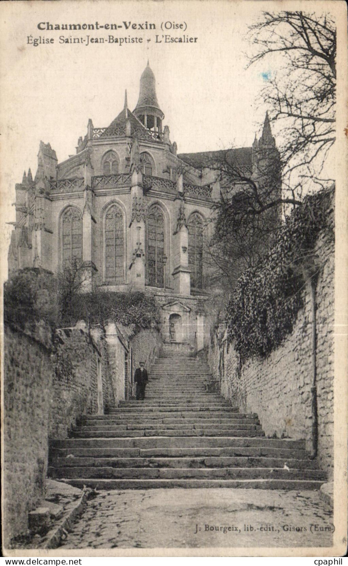 CPA Chaumont en Vexin Eglise Saint Jean Baptiste