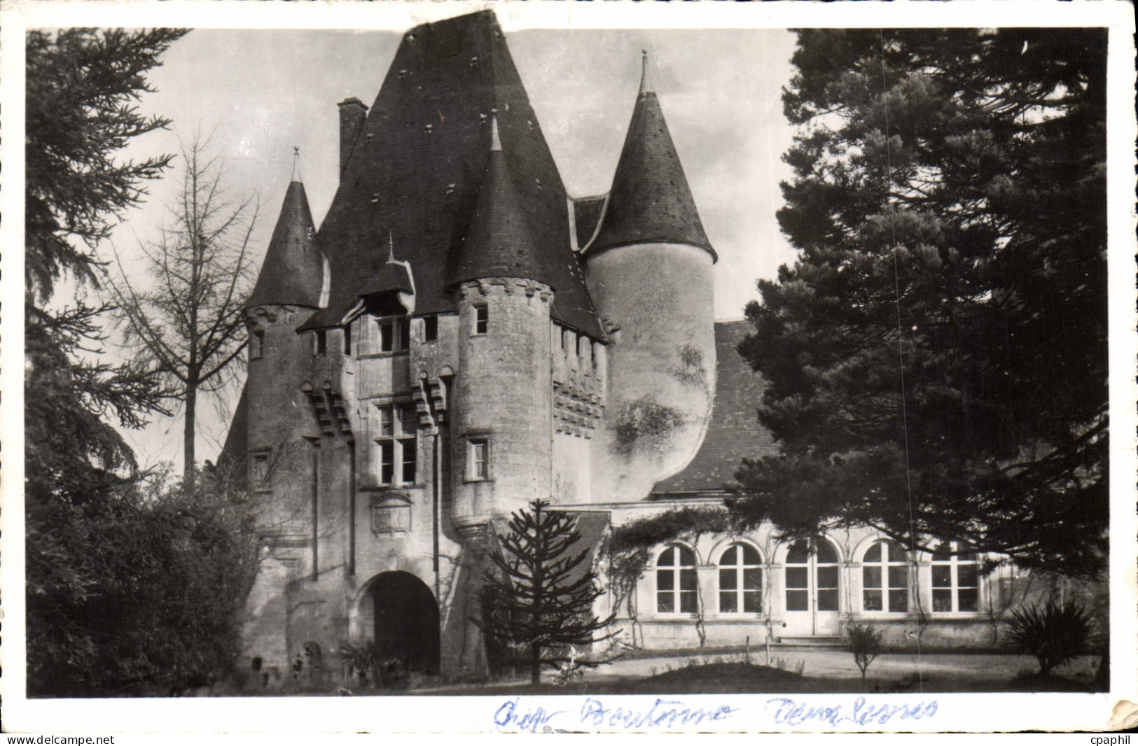 CPA Chef Boutonne Le Chateau De Javarzay